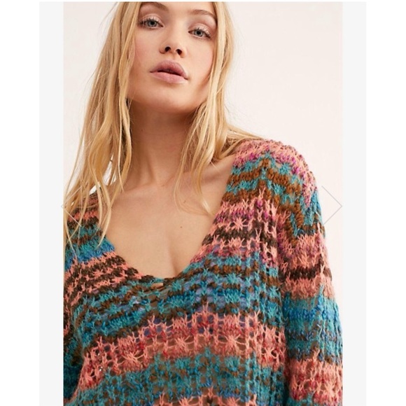 Free People unique loose knit deep V-neck sweater - Picture 3 of 11